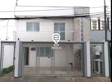 Casa · 144m² · 7 Quartos · 2 Vagas · Casa comercial para alugar em Moema, 144m², 2 vagas - São Paulo / SP 