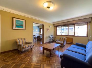 Apartamento · 126m² · 3 Quartos · 1 Vaga · Apartamento em Petrópolis