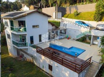 Casa · 300m² · 4 Quartos · 6 Vagas · Condominio Fechado - Oportunidade de Venda/Serra da Cantareira