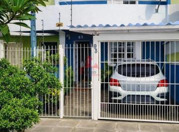 Casa · 2 Quartos · Casa à venda - no Centro