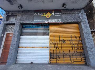 Comercial · 35m² · Salão comercial com banheiro em Avenida.