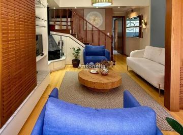 Casa · 157m² · 3 Quartos · 2 Vagas · Sobrado à venda no bairro Jardim América