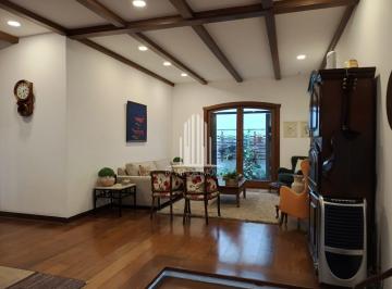 Casa · 190m² · 3 Quartos · 2 Vagas · Imperdível! Casa para locação em São Paulo-SP, Butantã, 3 quartos, 2 suítes, 4 banheiros, 2 vagas, 1