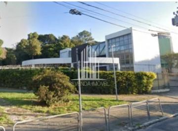 Comercial · 935m² · 40 Vagas · Prédio Comercial na Lapa, São Paulo-SP: 935m², 5 banheiros, 40 vagas de garagem.
