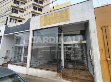 Comercial · 32m² · Loja comercial em uma das principais ruas do centro.