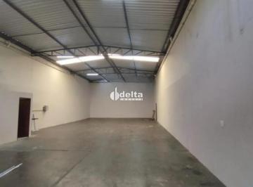 Comercial · 250m² · Galpão disponível para locação no bairro Jardim Patricia em Uberlândia-MG