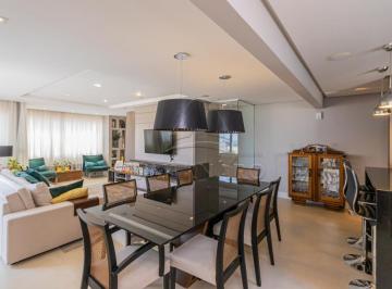 Sala · Cobertura Duplex na melhor região da cidade.