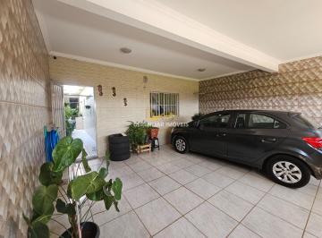 Casa · 180m² · 2 Quartos · 2 Vagas · Linda casa com 04 quartos e 02 vagas cobertas no bairro Paquetá em Betim – MG