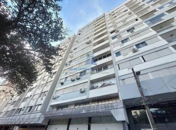 Apartamento · 92m² · 2 Quartos · 1 Vaga · Apartamento no centro, 2 dormitórios, dependência empregada, 2 banheiros,sacada, 1 vaga garagem