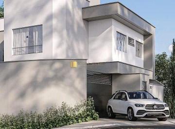 Casa · 97m² · 3 Quartos · 1 Vaga · Casa independente à venda bairro Novo Horizonte