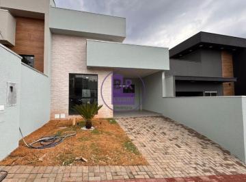 Casa · 82m² · 3 Quartos · 1 Vaga · Vendo linda casa de 3 quartos, otima localizacao no Moradas das Flores - Azaleia