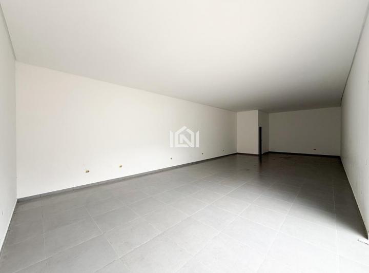 Foto do imóvel - Ponto comercial para locação em localização estratégica no miolo da Granja Viana, pela Av