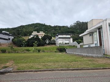 Terreno · 466m² · Terreno em Condomínio Fechado nos Ingleses - 466m², Próximo à Praia!