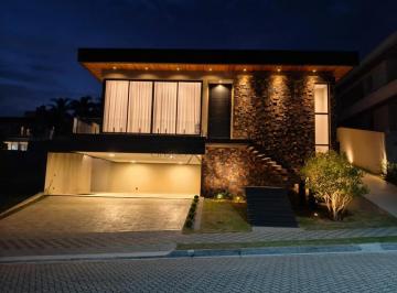 Casa de 4 quartos, São José dos Campos · Oportunidade -Casa em Condomínio - Condomínio Reserva do Paratehy - 4 Dormitórios Suítes - 500m².