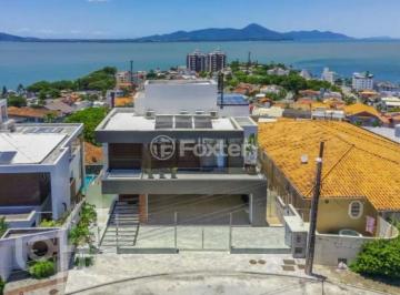 5b0f3858 · Casa, 3 dormitórios, 1004.78 m², em Itaguaçu