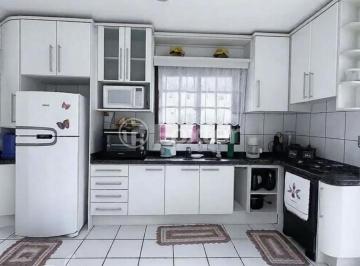 ef65c04e · Casa, 5 dormitórios, 200 m², em São João do Rio Vermelho