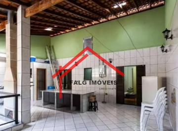 Foto 01 · Oportunidade! Sobrado espaçoso de 5 quartos na Vila Yolanda, Osasco-SP. 2 suítes, 2 salas, 4 banheir