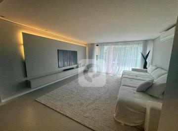 Apartamento · 170m² · 3 Quartos · 2 Vagas · Cobertura Linda e Exclusiva no Recreio – Privacidade, Conforto e a 500m da Praia