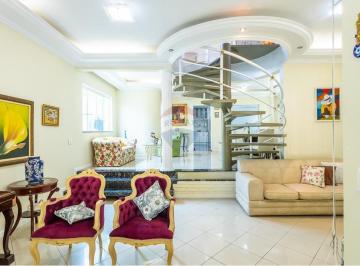 Casa · 207m² · 3 Quartos · 4 Vagas · Sobrado dos Sonhos no Jardim Adalgisa, Osasco!