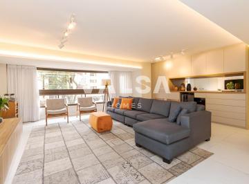 1 · Apartamento reformado com 150.19 m², 3 quartos sendo 3 suítes à venda no bairro Batel.