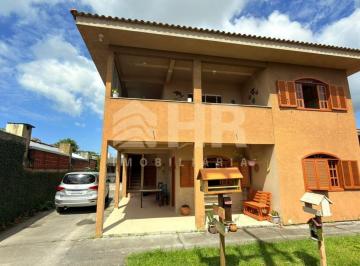 Casa · 258m² · 6 Quartos · 4 Vagas · Ssobrado com 06 domritórios sendo 02 suítes e 04 v