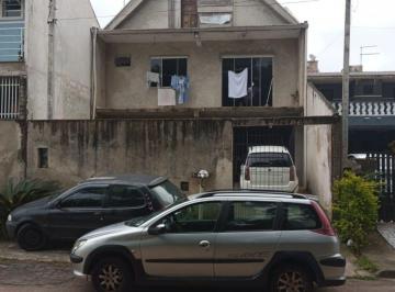 Casa de 3 quartos, Curitiba · TRIPLEX COM 240 m² NO SITIO CERCADO