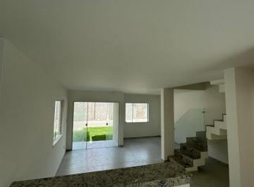 Casa de 4 quartos, Lauro de Freitas · CASA SOLTA PRONTA PARA MORAR, 4/4 SENDO 3 SUITES ( UMA COM CLOSET E VARANDA) 02 VAGAS DE GARAGEM
