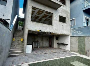 Casa · 152m² · 3 Quartos · 4 Vagas · Casa à venda em Cajamar - Portais (Polvilho): 3 quartos, piscina e 4 vagas