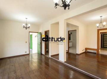 Casa · 328m² · 3 Quartos · 4 Vagas · Casa em condomínio em Cotia (Chácara Pavoeiro) – 3 quartos, 4 vagas, aceita financiamento