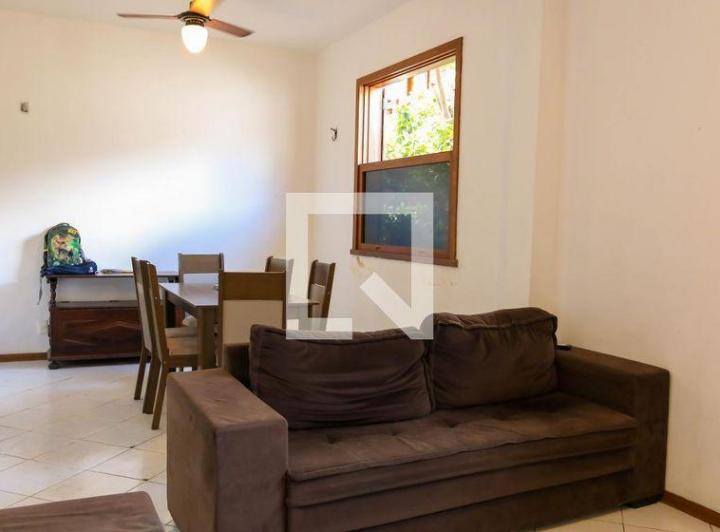 Foto do imóvel - Casa à venda com 3 quartos