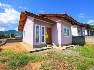 Casa · 45m² · 2 Quartos · 1 Vaga · Casa de esquina mobiliada à venda no Bairro Estrada da Areias | Indaial-SC
