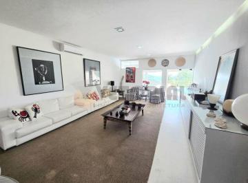 ywyacc2owi0mdk4ngqxy2jm_md · Sobrado com 6 quartos, 255 m²,venda por R$2.100.000 - Massaguaçu - Caraguatatuba