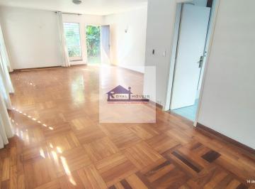 Casa · 220m² · 4 Quartos · 2 Vagas · Sobrado à Venda na Vila Clementino, SP | 4 Dorms, 220m², R$1,9Mi