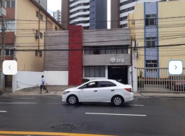 Comercial de 4 quartos, Salvador · Imóvel Comercial para aluguel ou venda na Avenida Paulo VI, casa de 2 andares, 4/4, 2 suítes