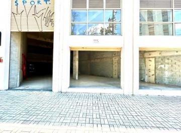 Comercial , São Paulo · Loja comercial tanto para venda ou locação com 415m2,18vagas, na Vila Mariana!!