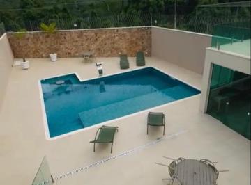 Casa de 3 quartos, Cotia · Casa Alto Padrão com Piscina e Vista para a Natureza