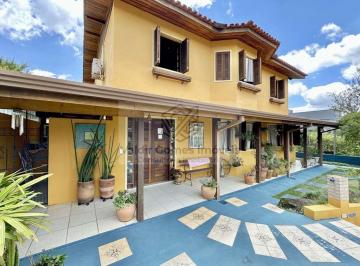 Casa de 3 quartos, Jandira · Casa a venda na Granja Viana