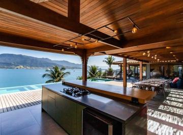 Casa en Venda de 5 quartos Piúva · Casa sobrado de alto padrão à venda em Piuva em Ilhabela-SP