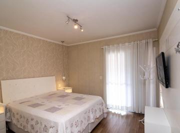 8c4e7f41-54a5-4de8-b78a-221648a2b5f8 · Versátil casa para venda em Itaberaba com 3 quartos, sendo 3 suítes, 291m²