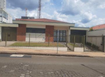 Fachada · Casa com 3 quartos, Centro, Pirassununga - R$ 1.4 mi, Cod: 10133734