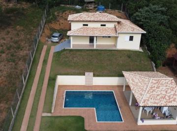 Rural · 1000m² · 3 Quartos · Chácara em Moreiras, Mairinque/SP