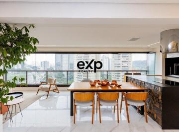 001-dd11aa60-7202-42e2-98ba-759800c9edae · Apartamento de Alto Padrão 209m²  3 quartos, sendo 3 suítes e Lazer de Clube