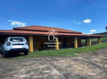 Rural de 3 quartos, Cesário Lange · Chácara de 1.800m² com ótima localização em Cesário Lange-SP
