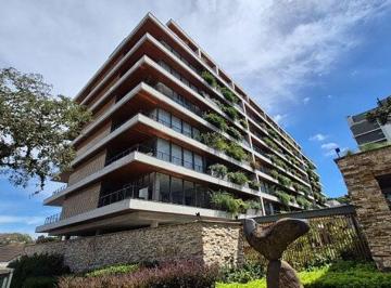 Apartamento de 3 quartos, Curitiba · APARTAMENTO NO JUVEVÊ | EDIFÍCIO JARDIM COM 3 SUÍTES | 3 VAGAS