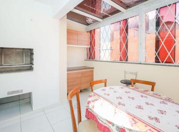 Apartamento de 2 quartos, Curitiba · Apto Com Sacada Fechada Em Vidro Com Churraqueira
