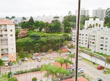 Apartamento de 2 quartos, Curitiba · Apartamento 2 quartos no ultimo andar sacada com churrasqueira condominio clube