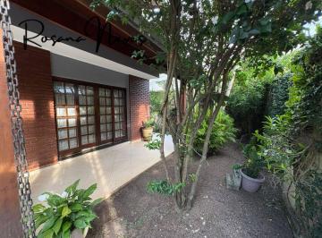Casa · 425m² · 4 Quartos · 4 Vagas · Sobrado à Venda com 4 dorm (2 suítes) e Espaço Gourmet  com salão