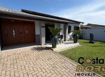 Casa · 112m² · 3 Quartos · 1 Vaga · Casa Mobiliada e com Piscina Próximo do Mar em Nova Tramandaí