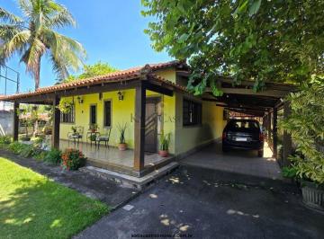 Casa · 240m² · 3 Quartos · 4 Vagas · Casa à venda - em Cafubá