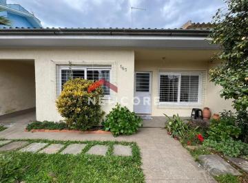 Casa · 200m² · 4 Quartos · 3 Vagas · Casa em Rua Ocivio Oliveira - Salgado Filho - Gravataí/RS